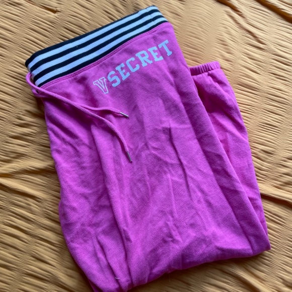 Lot of woman clothes (will negotiate price) - Picture 9 of 10